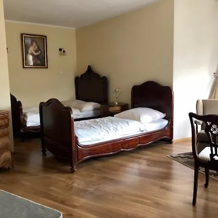 Na Wzgorzu Wandy Frühstückspension 3*