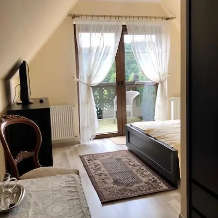 Frühstückspension Na Wzgorzu Wandy Duszniki Zdrój