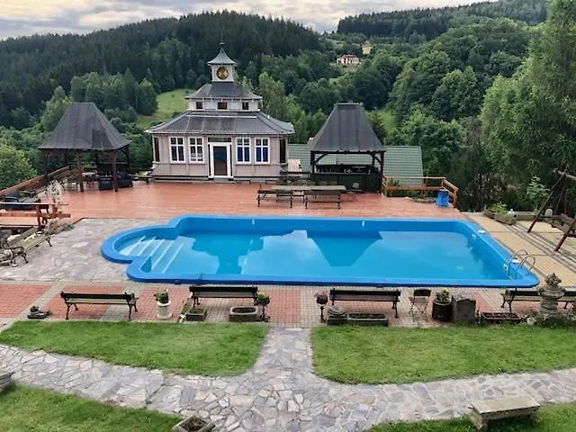 Na Wzgórzu Wandy 3*