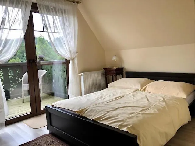Na Wzgorzu Wandy Bed & Breakfast 3*
