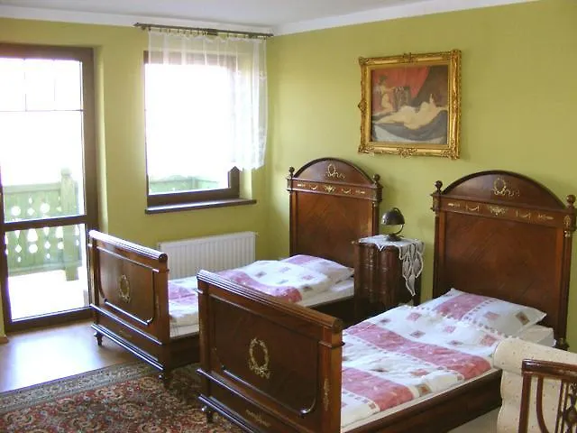 Na Wzgorzu Wandy Bed & Breakfast